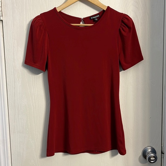 Express Red fitted top with slight puffed sleeves - Picture 1 of 5